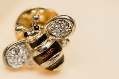Spotted: 4 Celebrities Who Wore Bee Jewellery