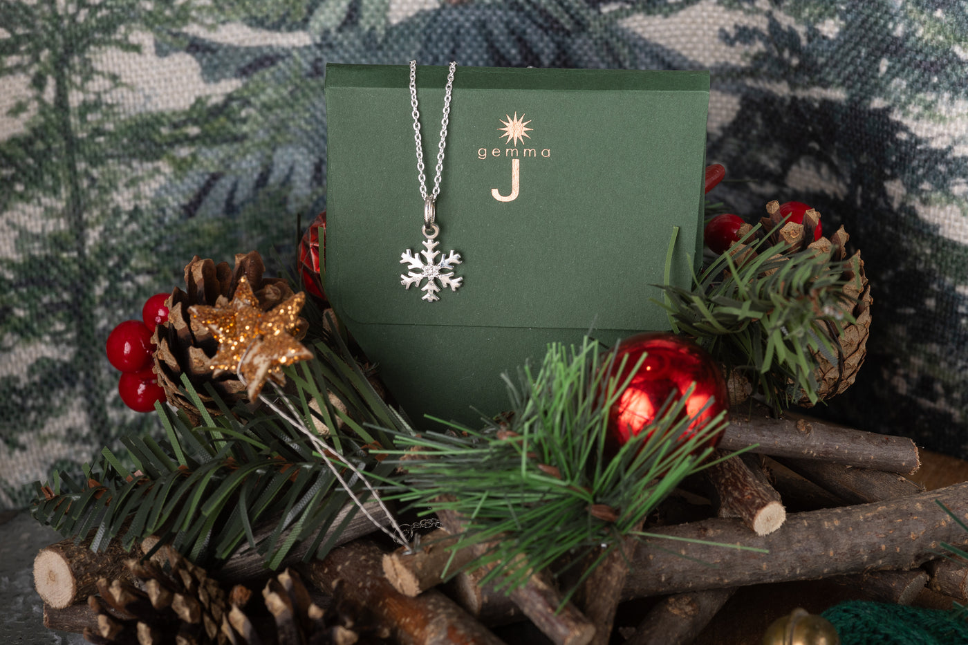 Silver Snowflake Pendant