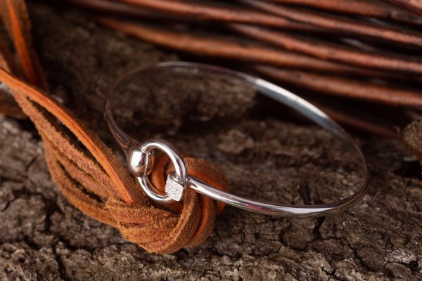 Sparkly Snaffle Bit Bangle