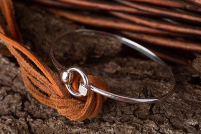 Sparkly Snaffle Bit Bangle