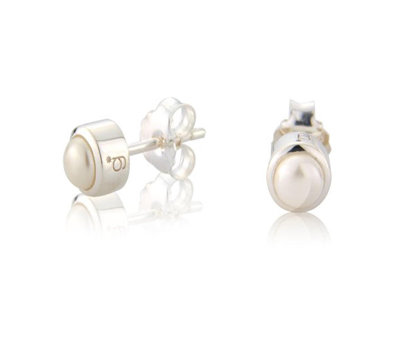 Silver Pearl Earrings