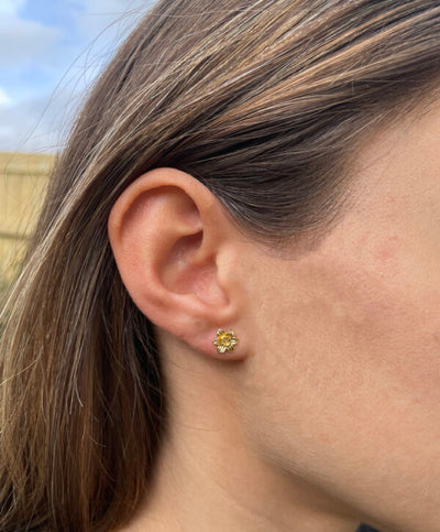 Daffodil Earrings