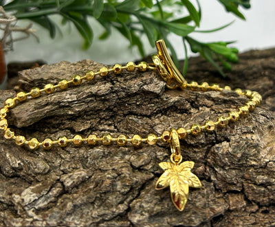 Ivy Leaf Charm
