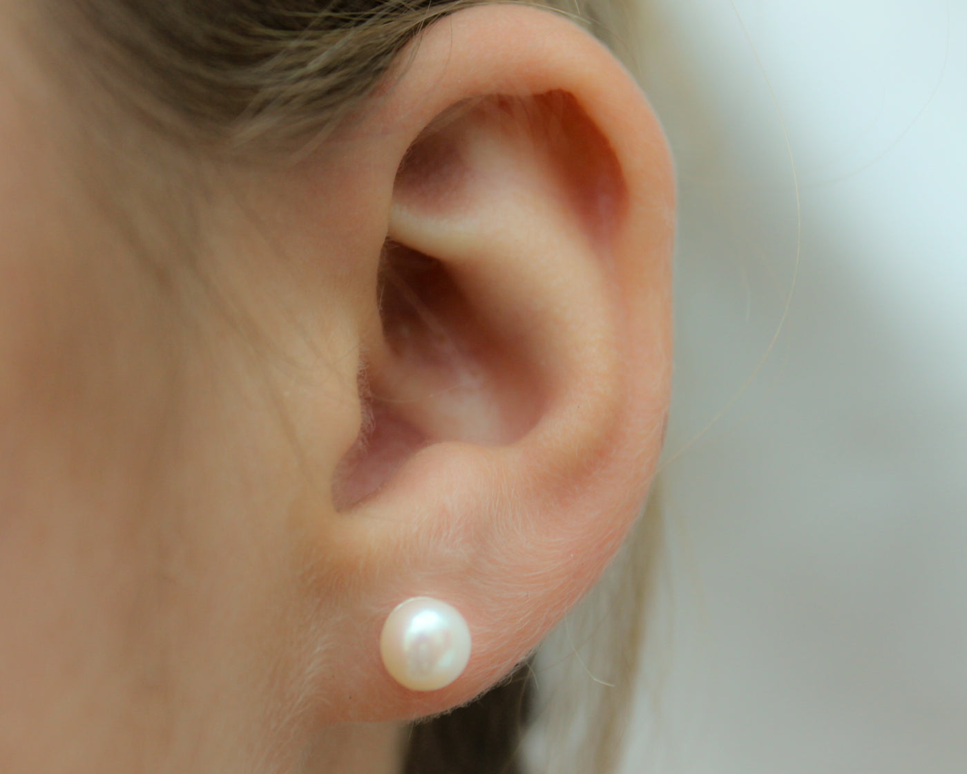 Pearl Stud Earrings image 1