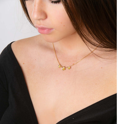 Daffodil Necklace