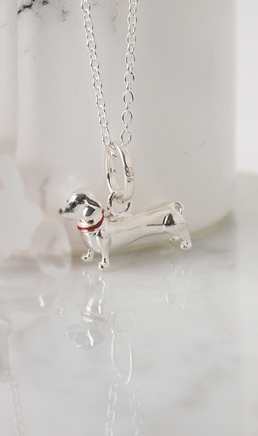 Lovely Gold & Silver Dachshund Necklace – Freedom Look